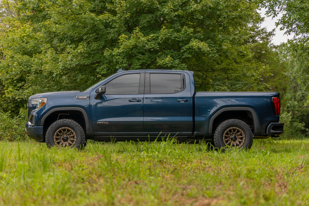 Rough Country 3.5 Inch Lift Kit | GMC Sierra 1500 2WD/4WD (2019-2024 & Refresh)