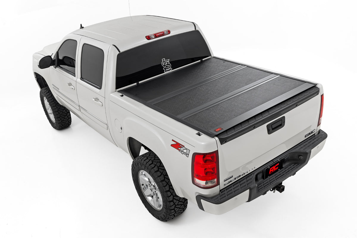Rough Country Hard Low Profile Bed Cover | Chevy/GMC 1500 (2007-2013)