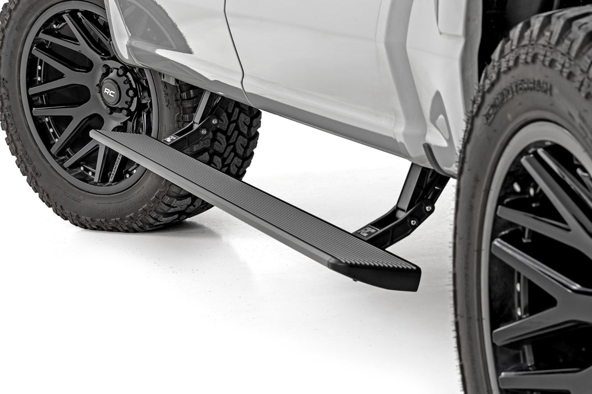 Rough Country Power Running Boards HT-Series | Ford F-150/Lightning/F-250/F-350/Raptor (15-26)
