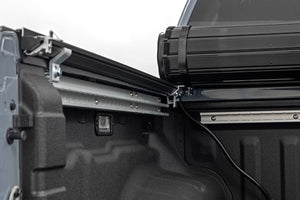 Rough Country Hard Roll Up Bed Cover 5' Bed | Nissan Frontier 2WD/4WD (2022-2026)