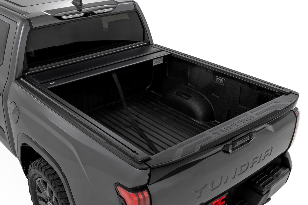 Rough Country Manual Retractable Bed Cover 5'7