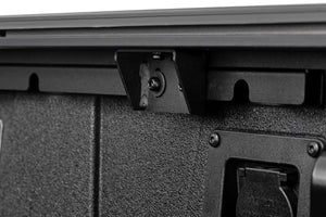 Rough Country Manual Retractable Bed Cover 5'7