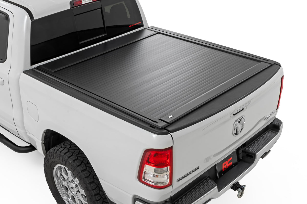 Rough Country Manual Retractable Bed Cover 5'7