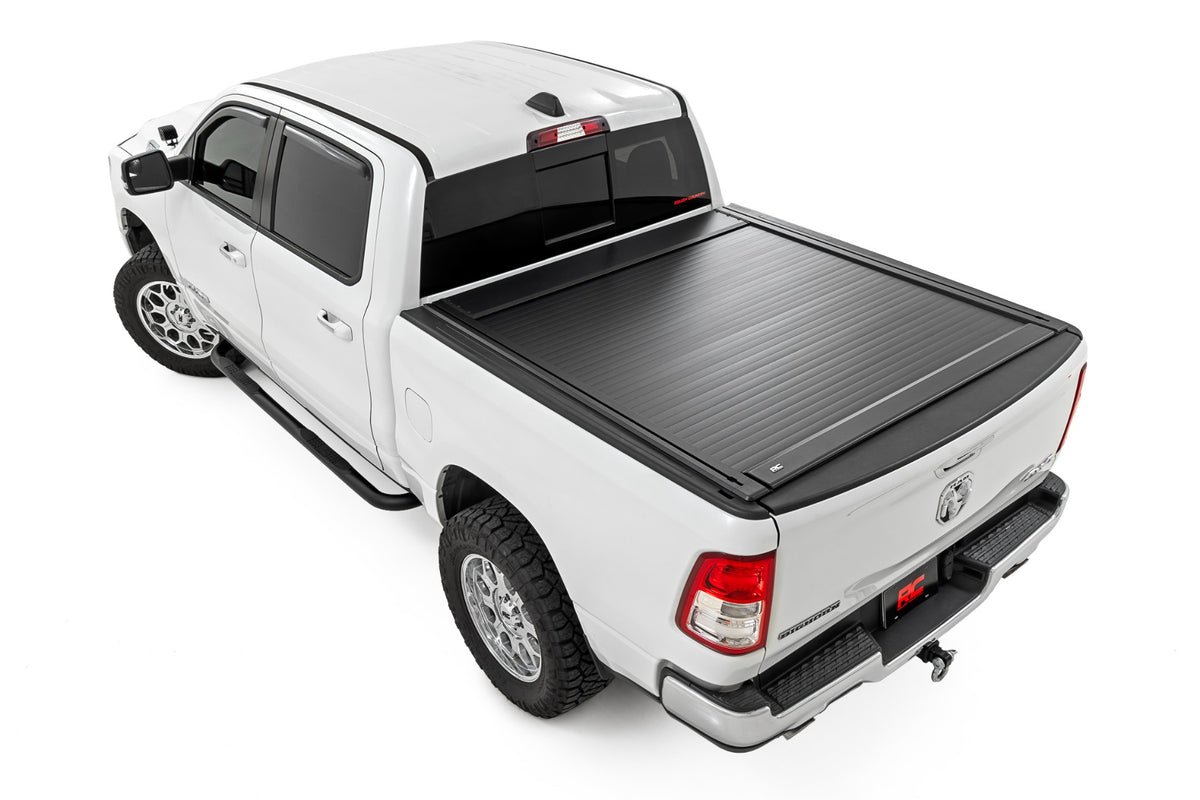 Rough Country Manual Retractable Bed Cover 5'7