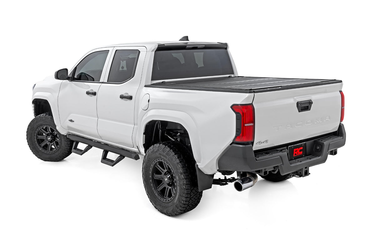 Rough Country SRX2 Adjustable Aluminum Steps Double Cab | Toyota Tacoma 2WD/4WD (24-26)