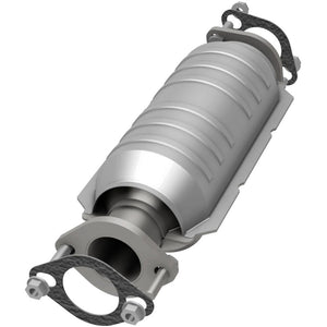MagnaFlow Direct Fit Catalytic Converter 06-10 Kia Rio 1.6L Rear