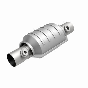 MagnaFlow Universal Catalytic Converter 2 Dual O2 Boss