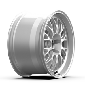 fifteen52 Holeshot RSR 19x9.5 5x114.3 38mm ET 73.1mm Center Bore Radiant Silver Wheel