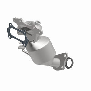 MagnaFlow 12-15 Honda Civic 1.5L California Grade CARB Compliant Direct-Fit Catalytic Converter