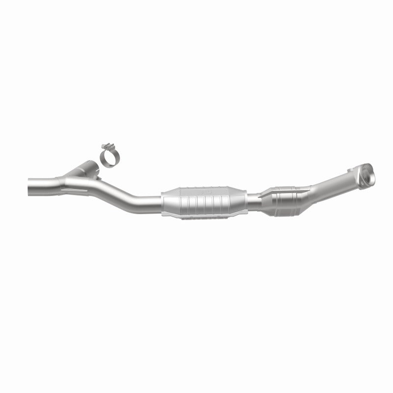 MagnaFlow Direct Fit Catalytic Converter 98 Ford Expedition 5.4L