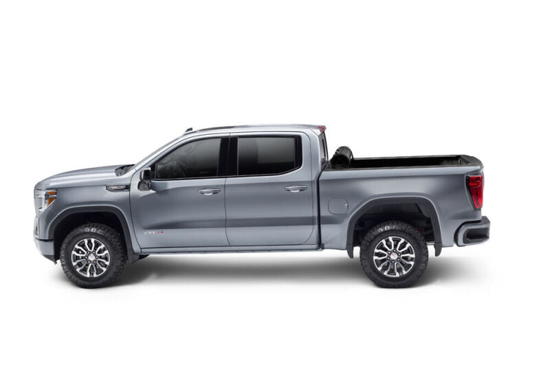 BAK 24-26 Chevy/GMC Silverado/Sierra EV 6ft Bed (w/o Midgate) Revolver X4s Hard Roll-Up
