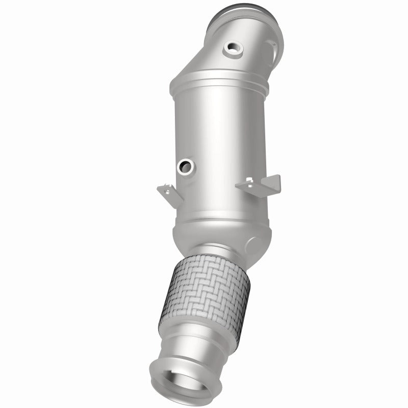 MagnaFlow 18-22 BMW 530e OEM Grade Federal / EPA Compliant Direct-Fit Catalytic Converter
