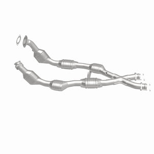 MagnaFlow Direct Fit Catalytic Converter 96-98 Mustang 4.6L 6-Cats