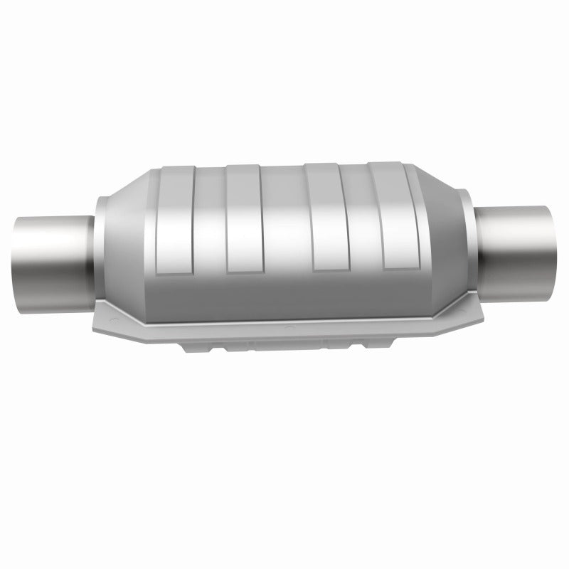 MagnaFlow Universal Catalytic Converter 2.5 W/Dual O2 Boss