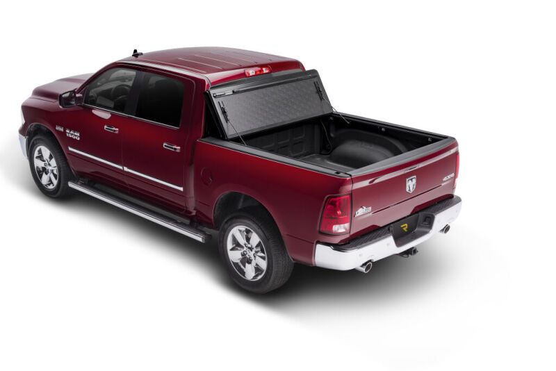 BAK 16-20 Toyota Tacoma 5ft Bed BAKFlip F1