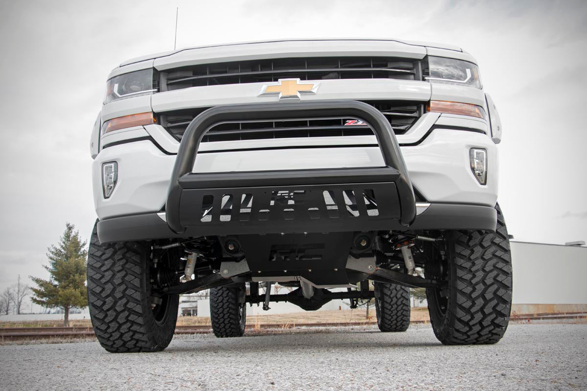 Rough Country 7 Inch Lift Kit | Chevy/GMC 1500 (14-18)