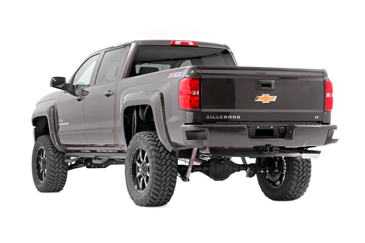 Rough Country 7 Inch Lift Kit | Chevy/GMC 1500 (14-18)