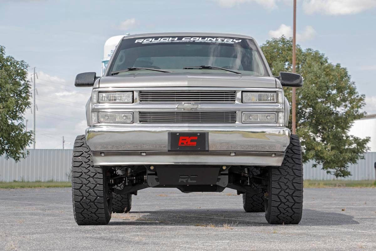 Rough Country 6 Inch Lift Kit | Chevy 3/4-Ton Suburban/K2500 Truck/K3500 Truck (88-00)