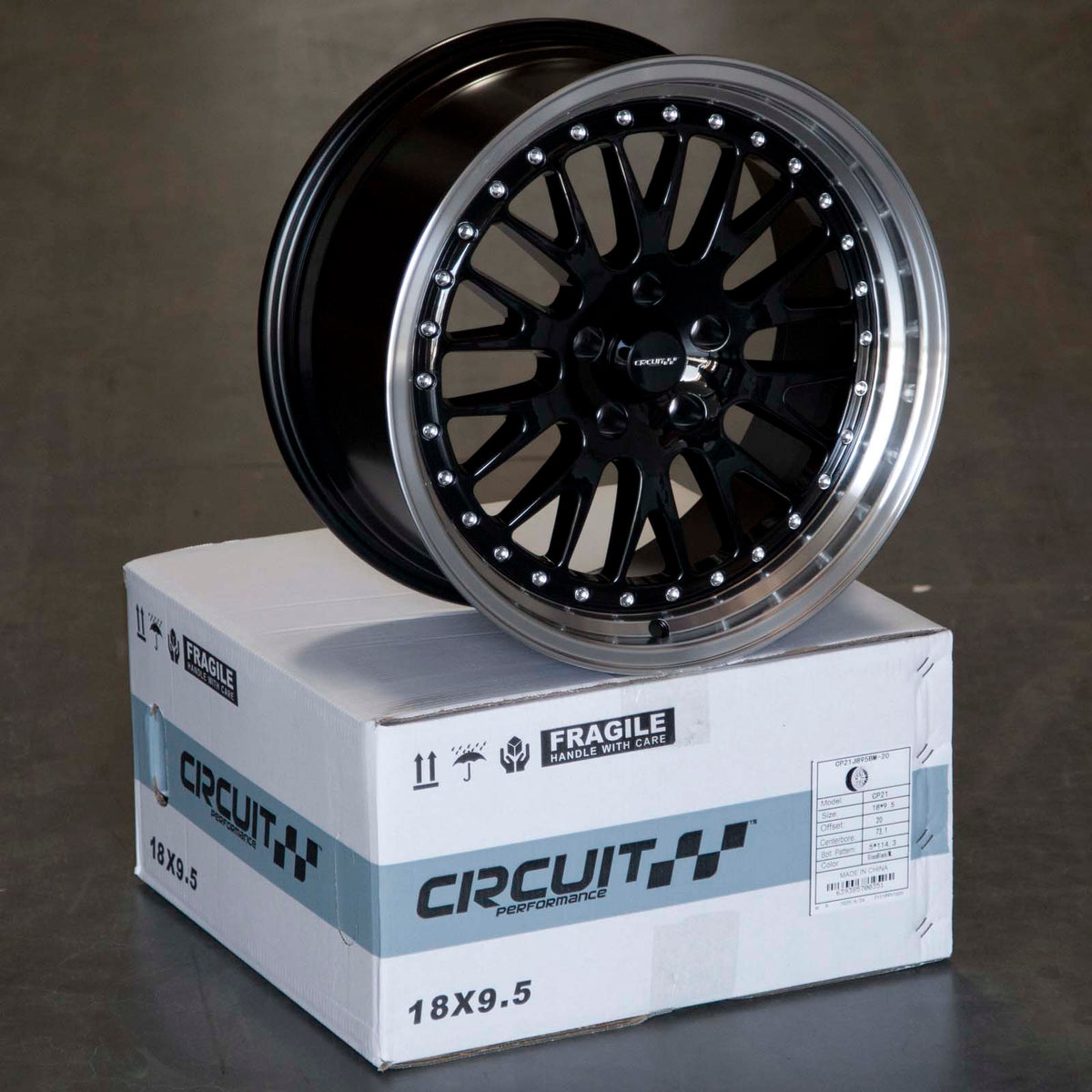 Circuit Performance CP21 Gloss Black ML 5x114.3 | 18x9.5 | +20mm / 6.04