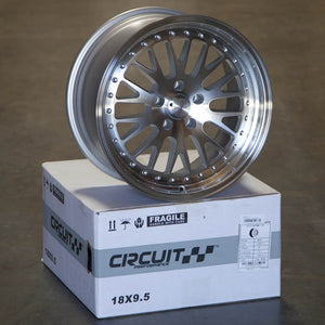 Circuit Performance CP21 Silver/Machined 5x114.3 | 18x9.5 | +20mm / 6.04