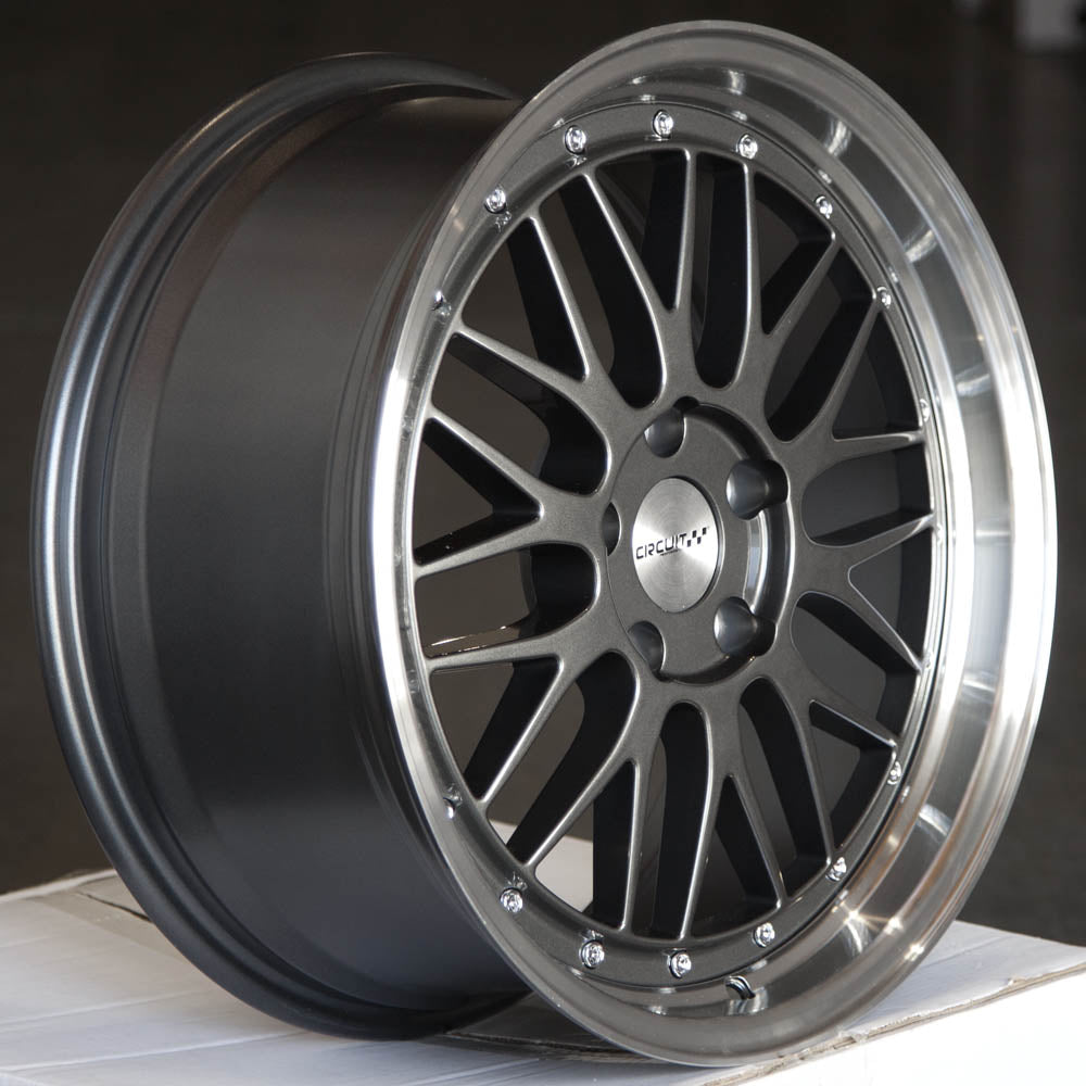 Circuit Performance CP30 Gloss Gunmetal 5x112 | 18x8 | +35mm / 5.88