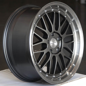 Circuit Performance CP30 Gloss Gunmetal 5x112 | 18x8 | +35mm / 5.88