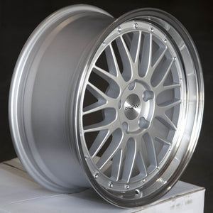 Circuit Performance CP30 Silver 5x112 | 18x8 | +35mm / 5.88
