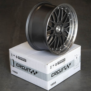 Circuit Performance CP30 Gloss Gunmetal 5x114.3 | 18x9 | +35mm / 6.38