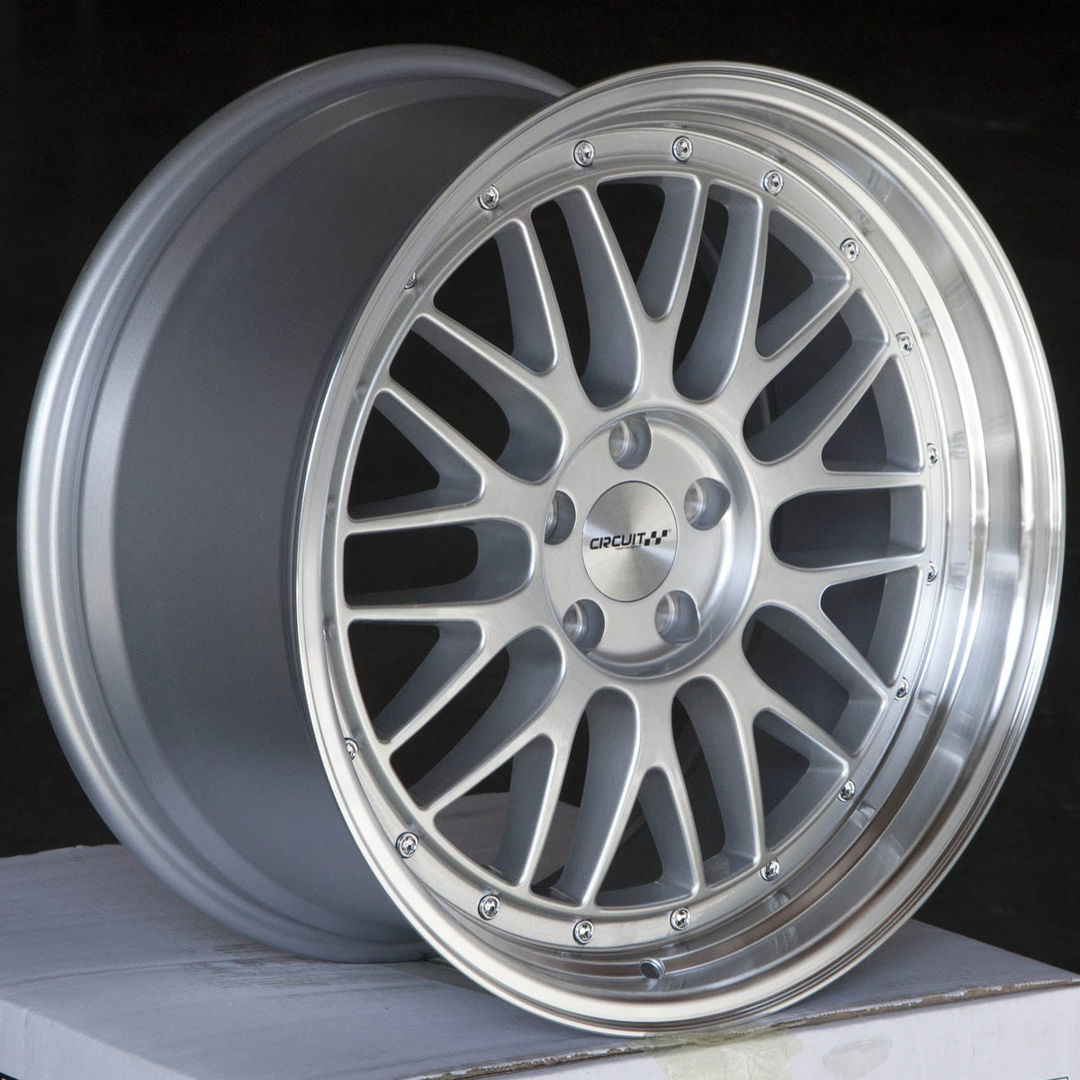 Circuit Performance CP30 Silver 5x112 | 19x9.5 | +35mm / 6.63