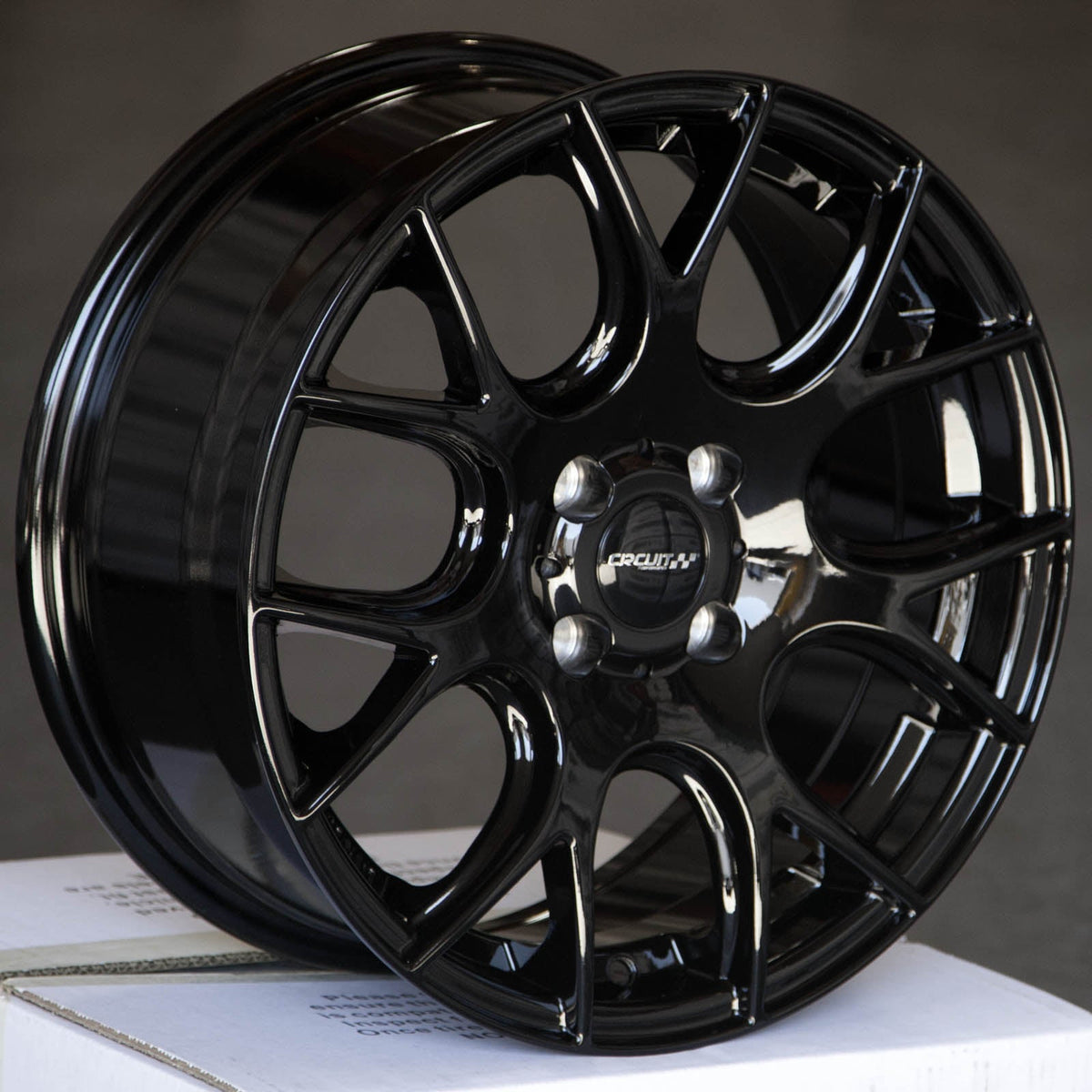 Circuit Performance CP31 Full Gloss Black 5x114.3 | 16x7 | +40mm / 5.57