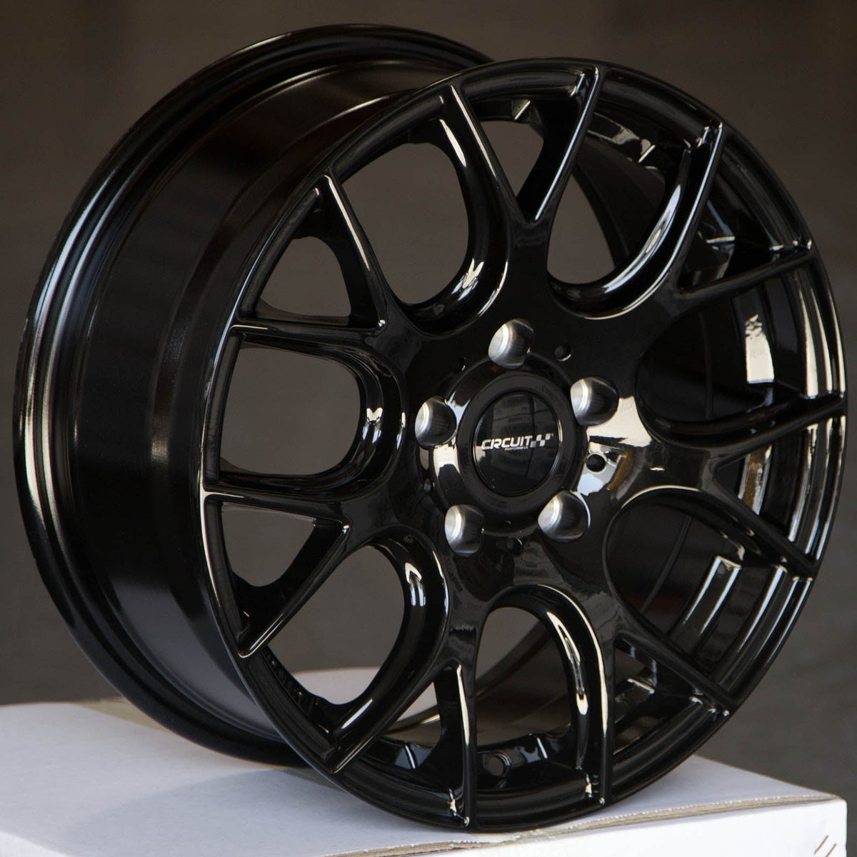 Circuit Performance CP31 Full Gloss Black 5x114.3 | 16x7 | +40mm / 5.57