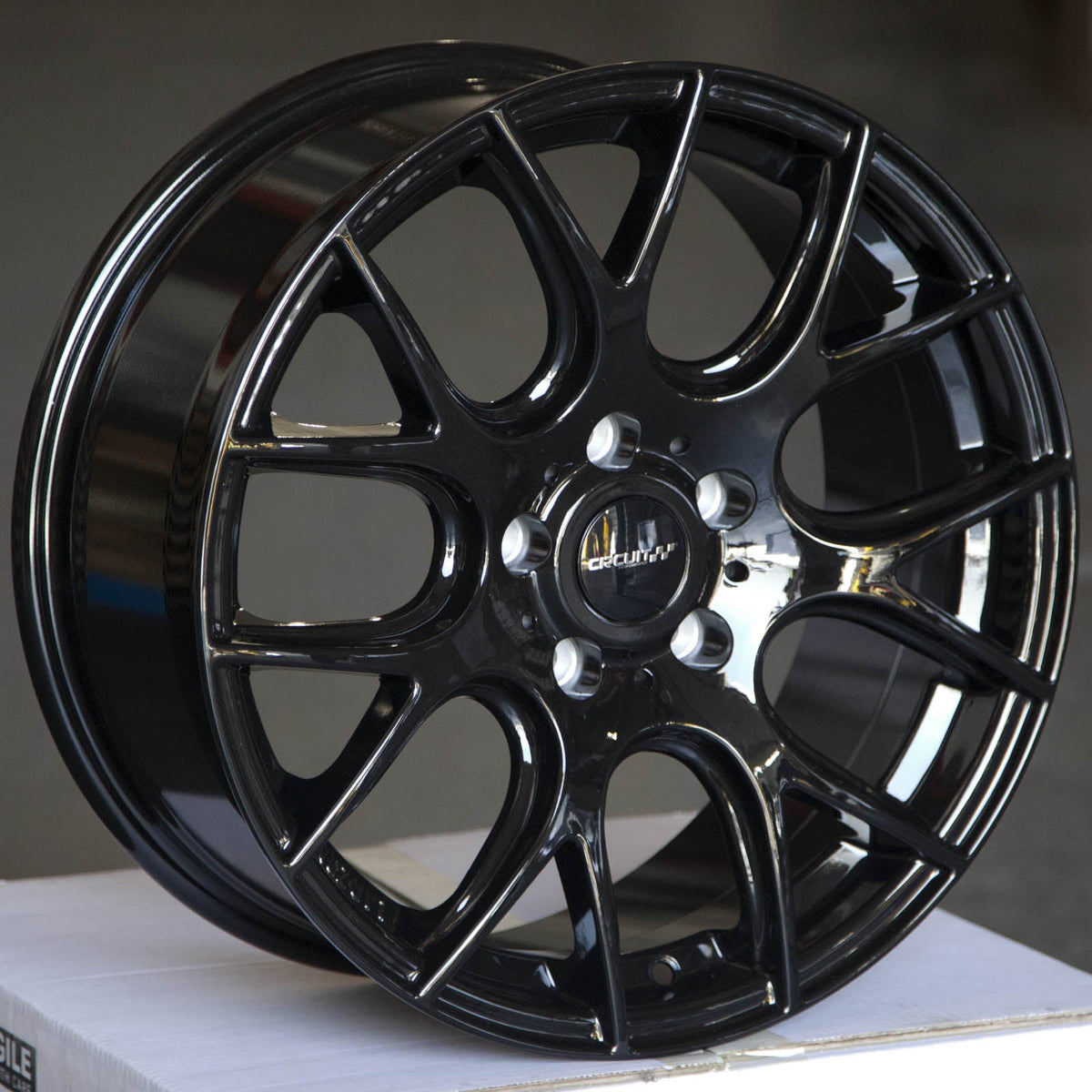 Circuit Performance CP31 Full Gloss Black 5x114.3 | 17x7.5 | +40mm / 5.82