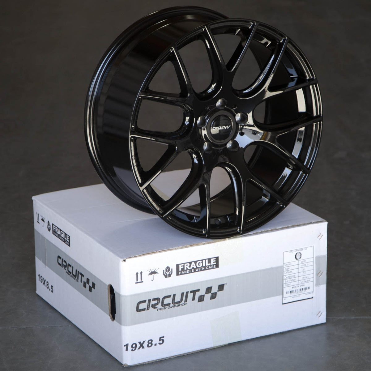 Circuit Performance CP31 Full Gloss Black 5x114.3 | 19x8.5 | +35mm / 6.13