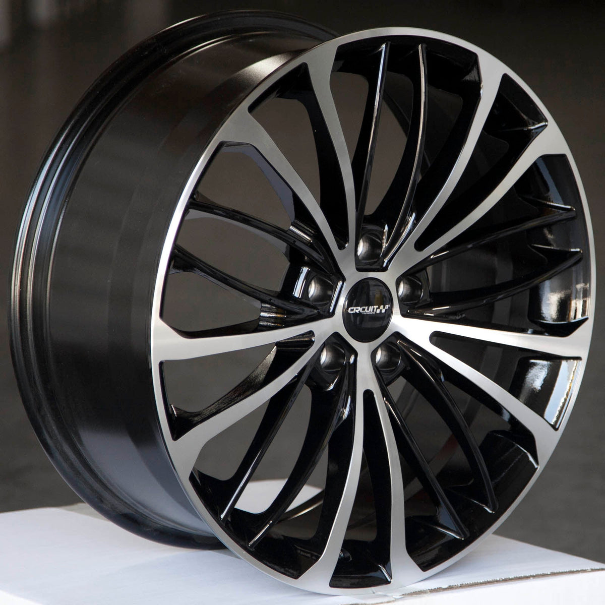 Circuit Performance CP36 Gloss Black/Machined 5x112 | 19x8 | +40mm / 6.07