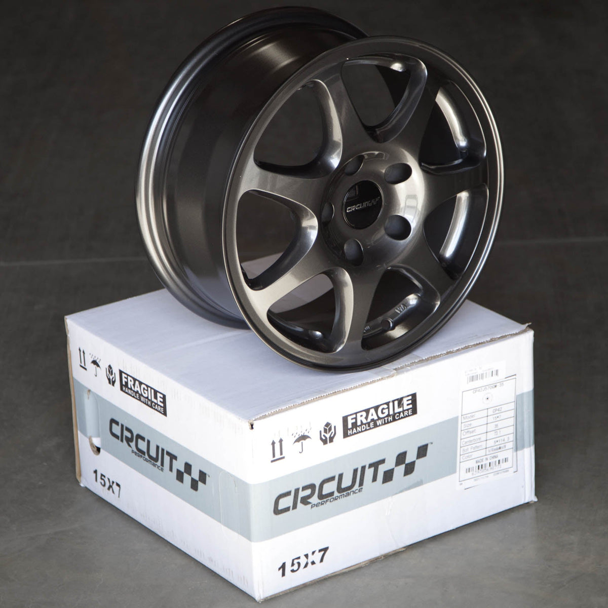Circuit Performance CP42 Gloss Gunmetal 5x114.3 | 15x7 | +35mm / 5.38