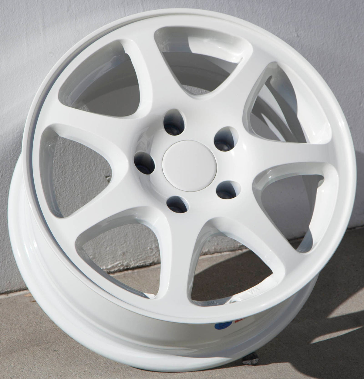 Circuit Performance CP42 Gloss White 5x114.3 | 15x7 | +35mm / 5.38
