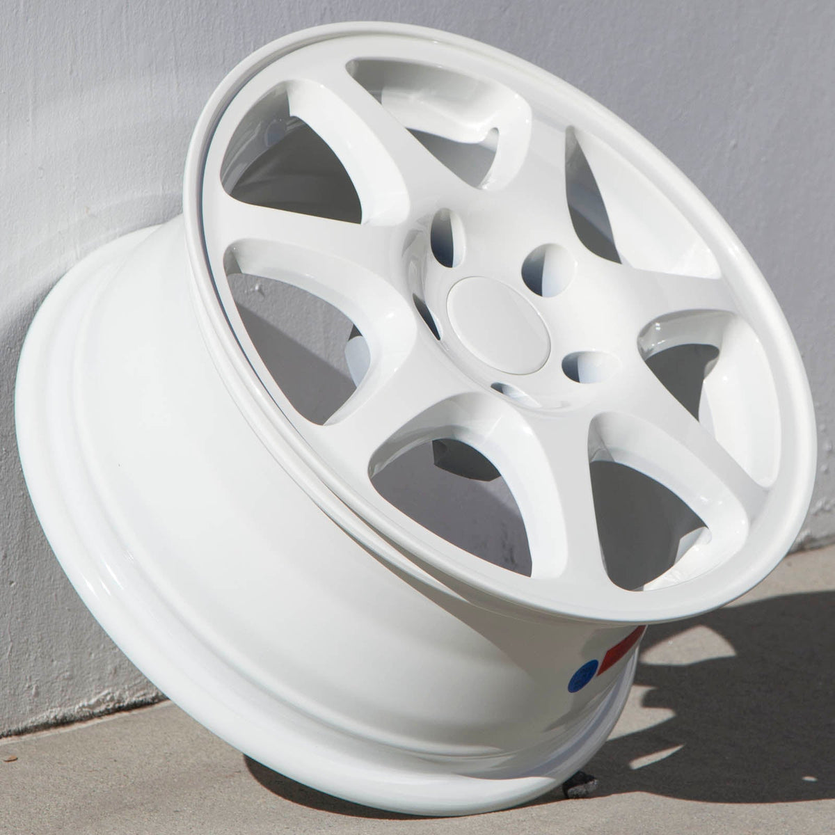 Circuit Performance CP42 Gloss White 5x114.3 | 15x7 | +35mm / 5.38