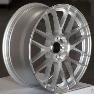 Circuit Performance CSF11 Gloss Silver/Machined 5x114.3 | 18x8 | +40mm / 6.07