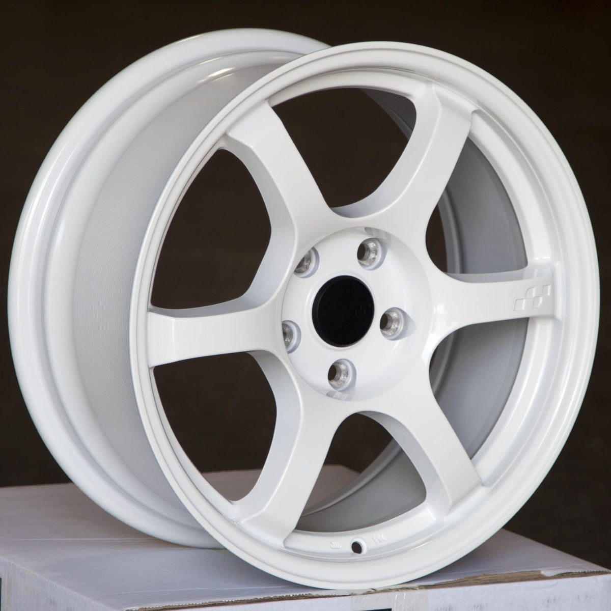 Circuit Performance CSF1 Gloss White 5x114.3 | 17x8 | +35mm / 5.88