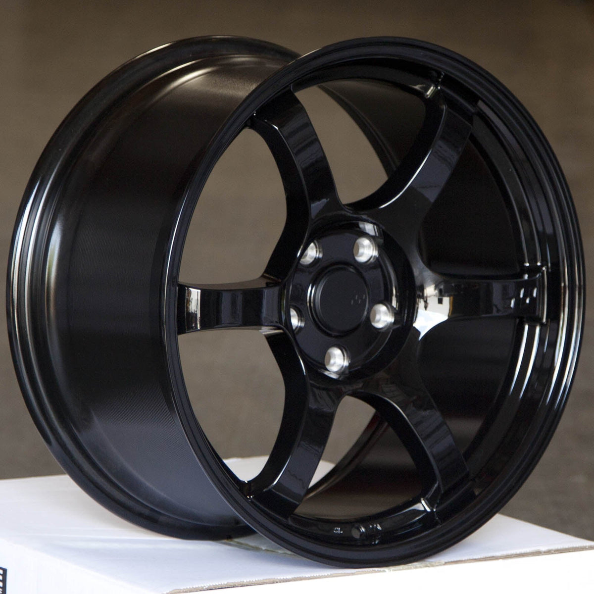 Circuit Performance CSF1 Gloss Black 5x114.3 | 18x9.5 | +38mm / 6.75