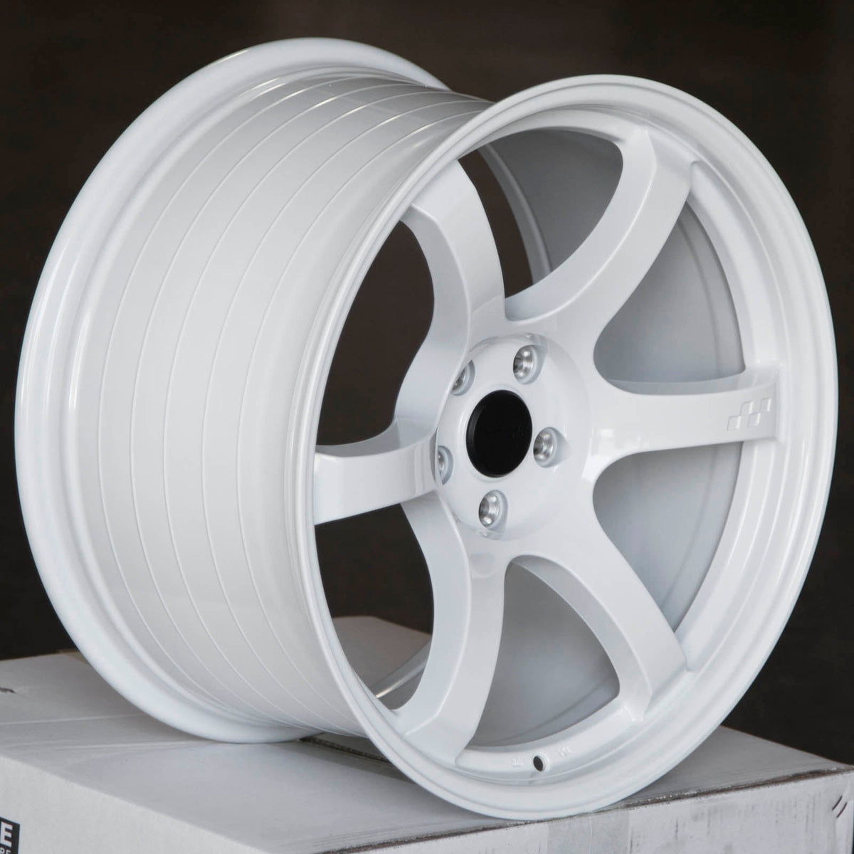 Circuit Performance CSF1 Gloss White 5x114.3 | 19x11 | +40mm / 7.57