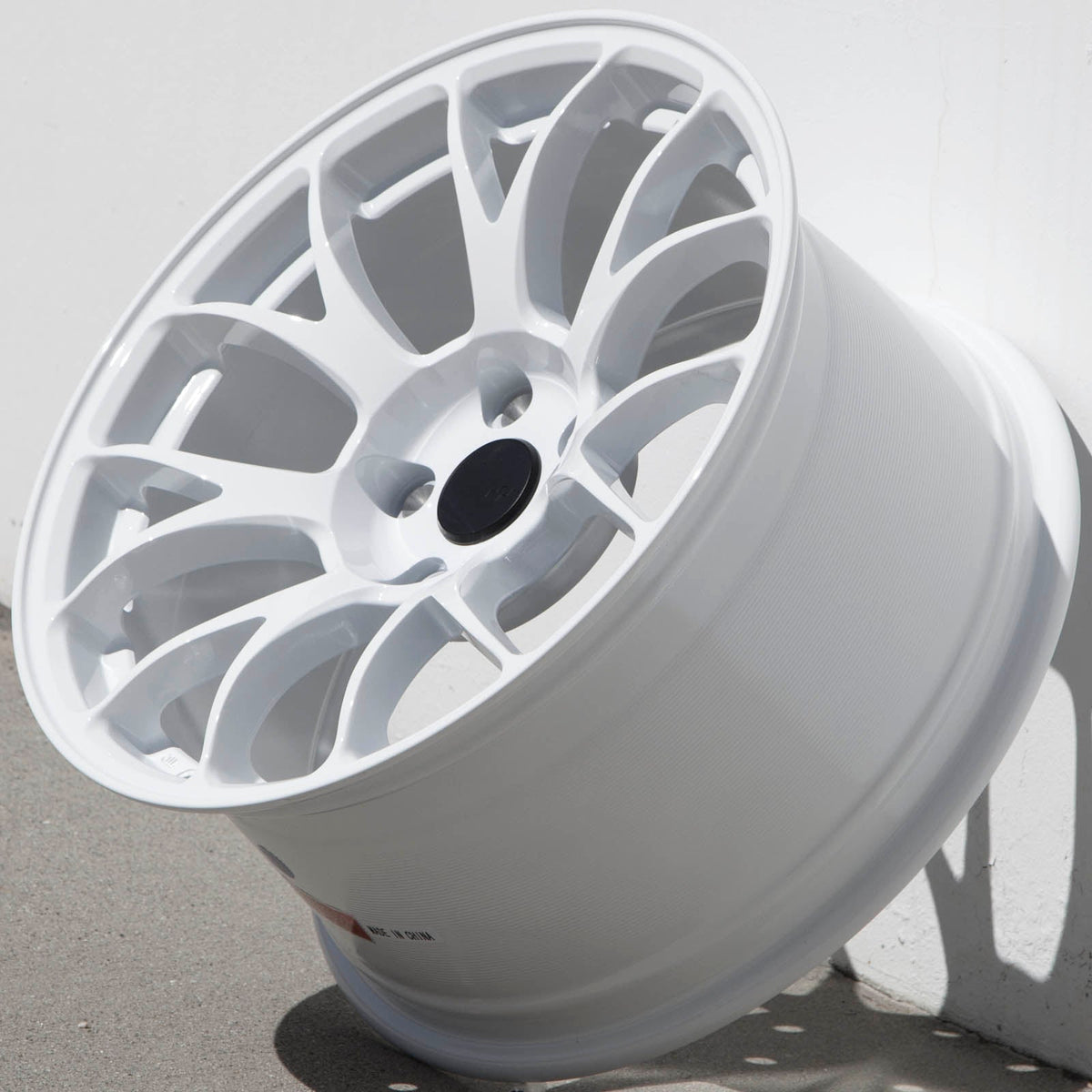 Circuit Performance CSF2 Gloss White 5x114.3 | 17x9 | +20mm / 5.79
