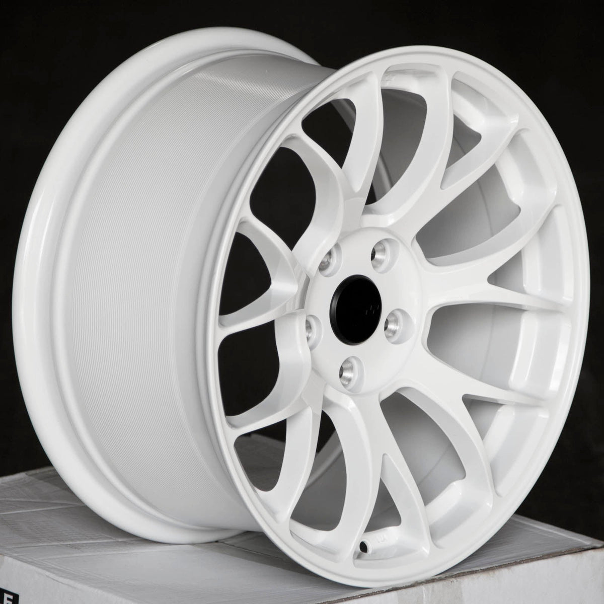 Circuit Performance CSF2 Gloss White 5x114.3 | 17x9 | +35mm / 6.38