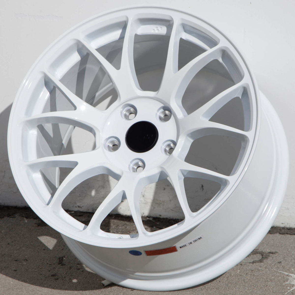 Circuit Performance CSF2 Gloss White 5x114.3 | 17x9 | +35mm / 6.38