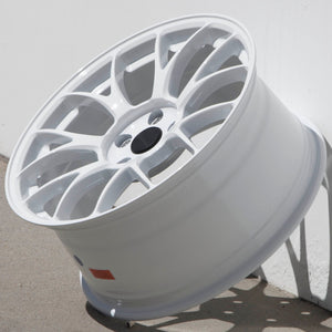 Circuit Performance CSF2 Gloss White 5x114.3 | 18x8.5 | +35mm / 6.13