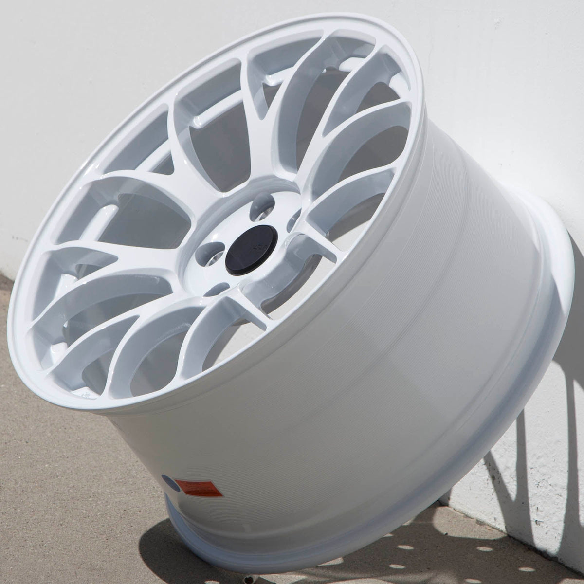 Circuit Performance CSF2 Gloss White 5x114.3 | 18x9.5 | +38mm / 6.75