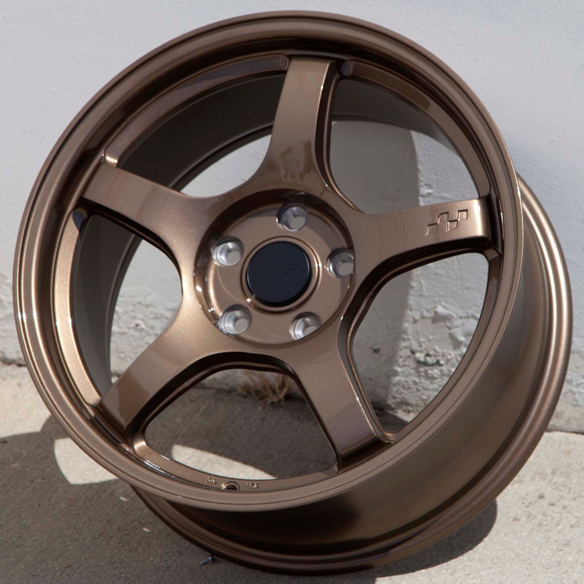 Circuit Performance CSF5 Gloss Bronze 5x114.3 | 17x8 | +35mm / 5.88