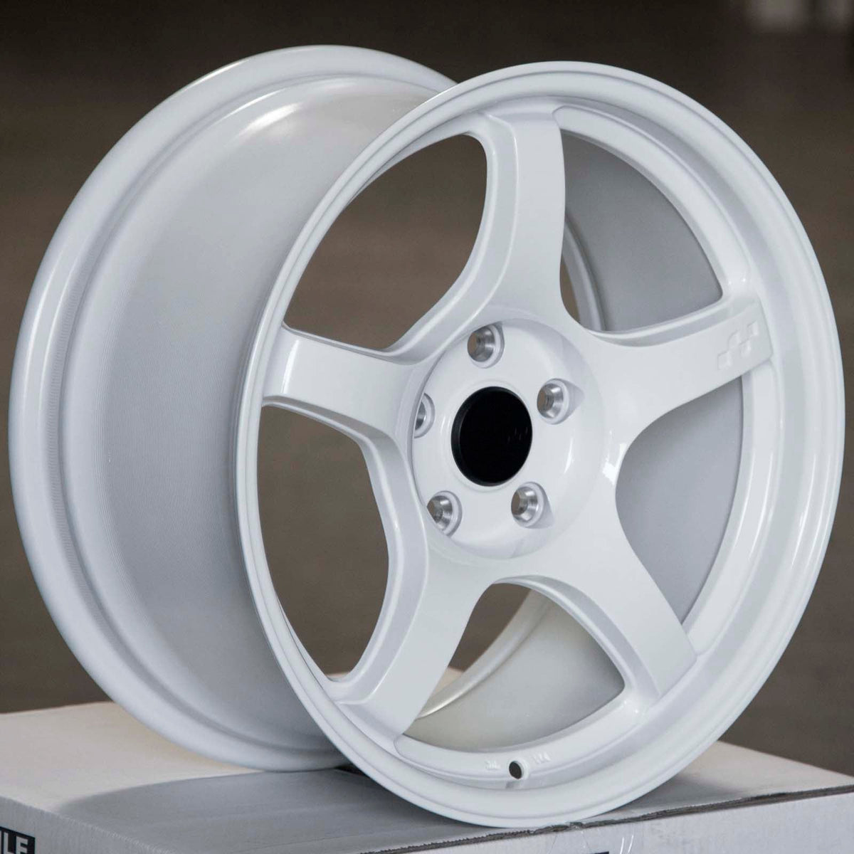 Circuit Performance CSF5 Gloss White 5x114.3 | 17x9 | +35mm / 6.38