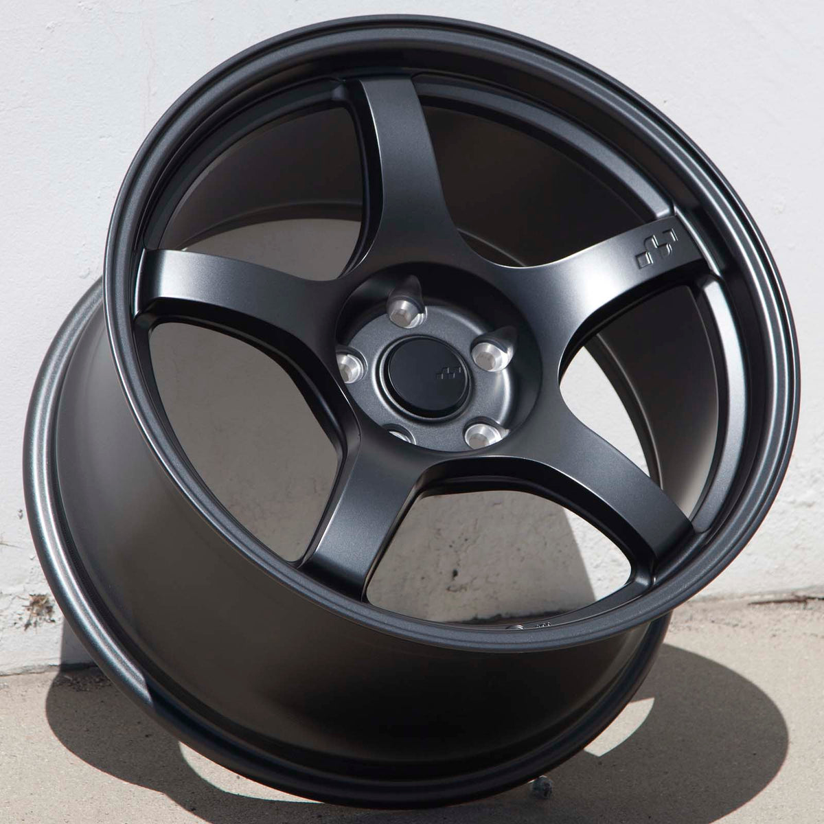 Circuit Performance CSF5 Matte Gunmetal 5x114.3 | 18x9.5 | +25mm / 6.23