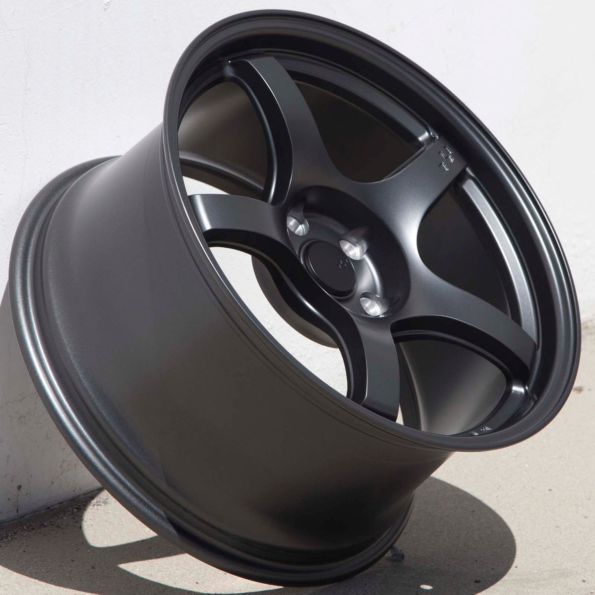 Circuit Performance CSF5 Matte Gunmetal 5x114.3 | 18x9.5 | +25mm / 6.23